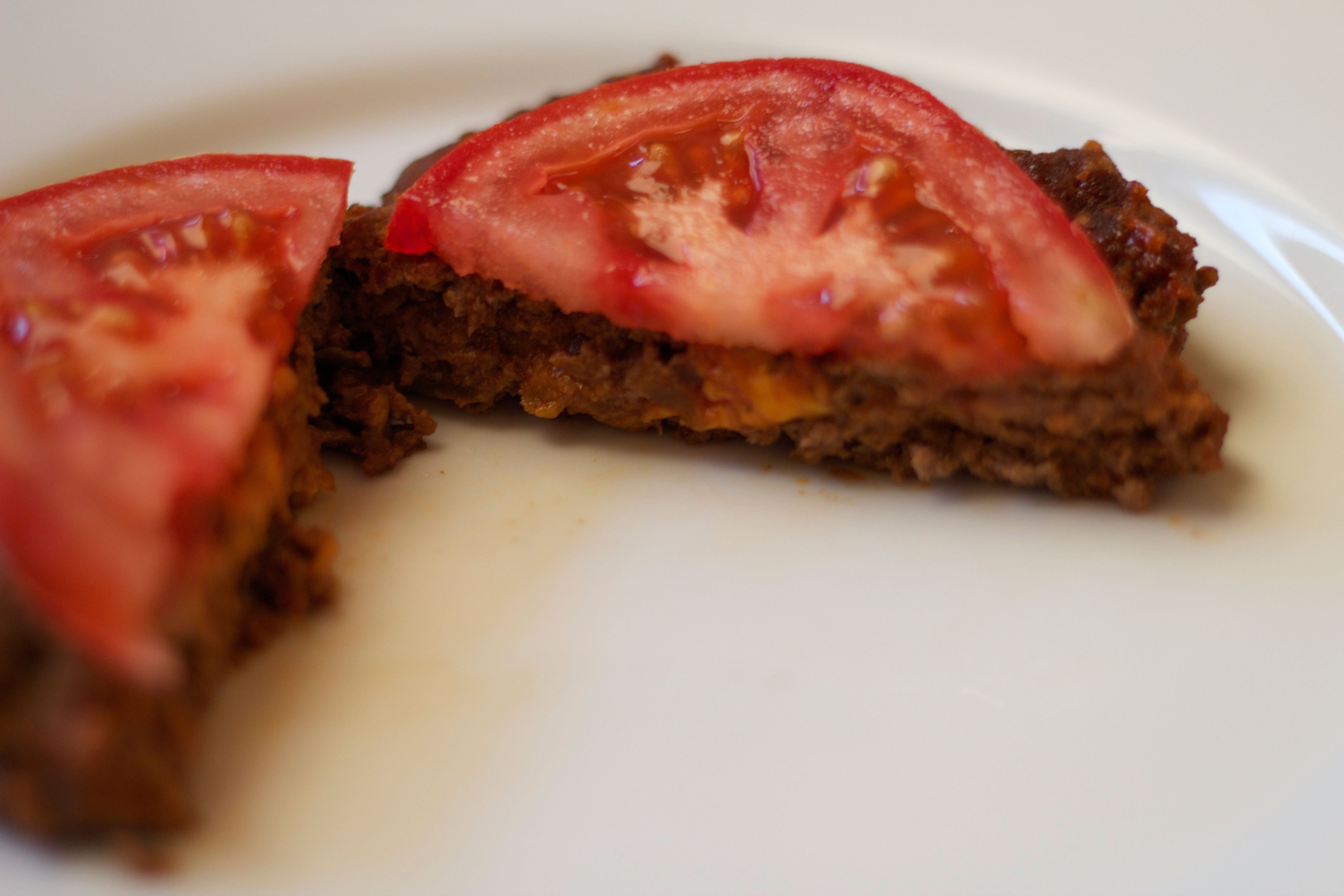 Southwest Stuffed Burger. Easy and low-carb recipes for Gastric Bypass patients at www.foodcoach.me