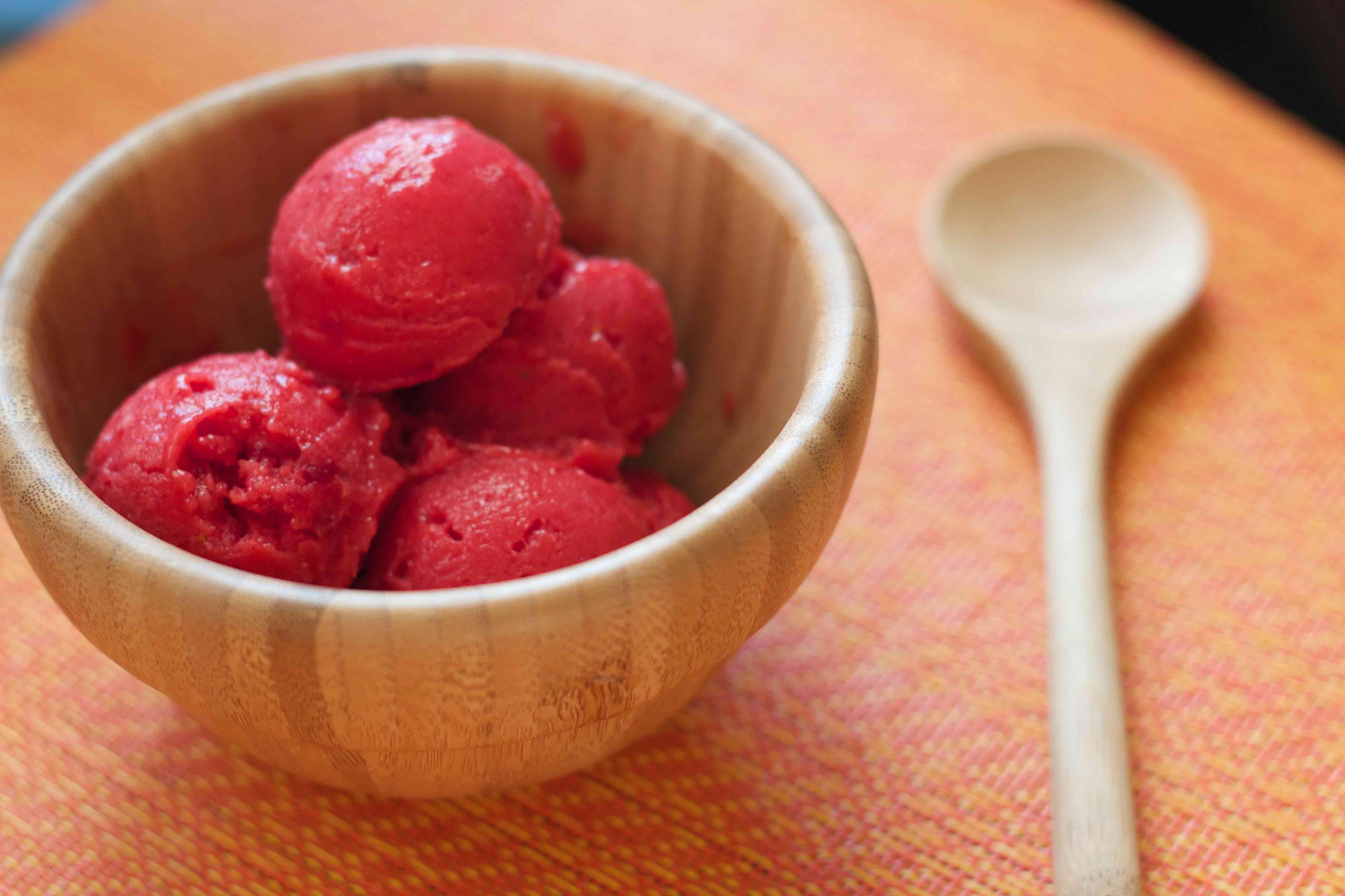 low sugar strawberry sorbet