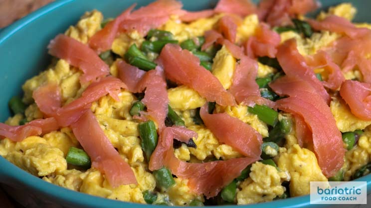 Scrambled Eggs with Smoked Salmon and Asparagus